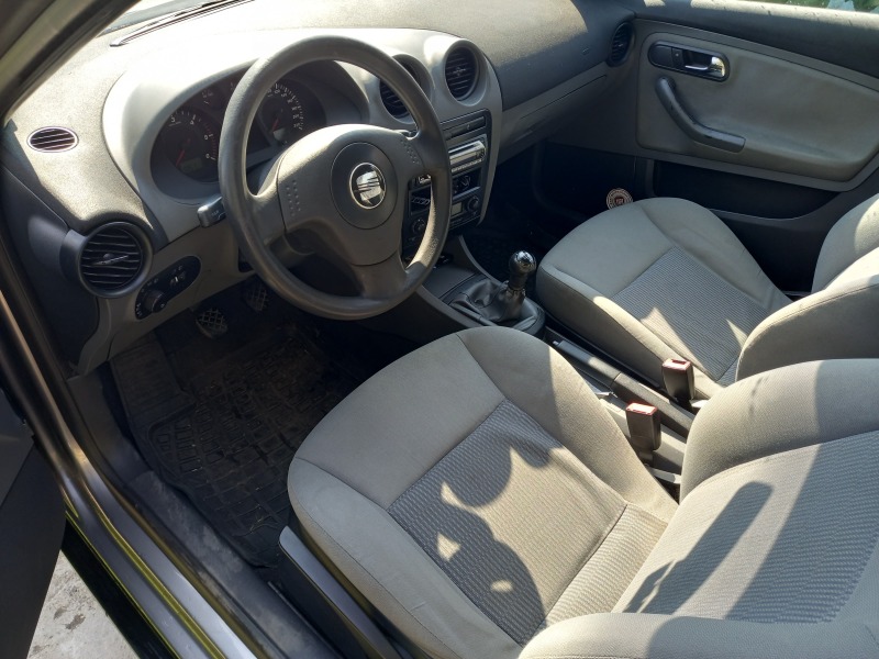Seat Ibiza 1.4 ТДИ, снимка 11 - Автомобили и джипове - 42090191