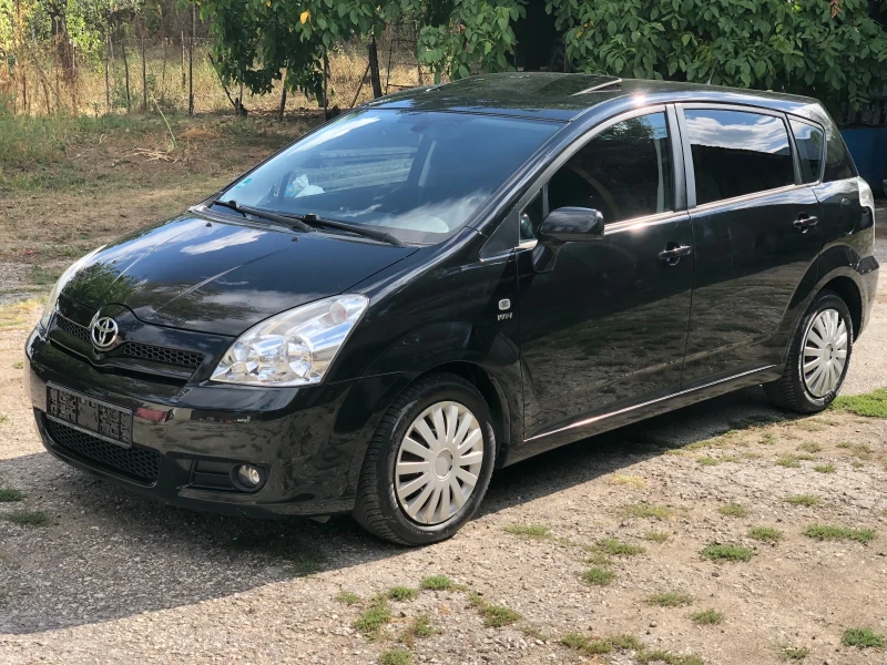 Toyota Corolla verso 1.8  АВТОМАТИК КАМЕРА , снимка 1 - Автомобили и джипове - 47313102