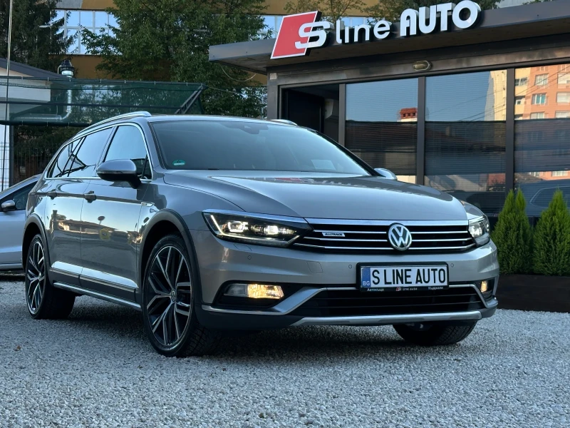 VW Alltrack 4motion* Панорама* Камера* LED* Head-up * , снимка 3 - Автомобили и джипове - 47627129