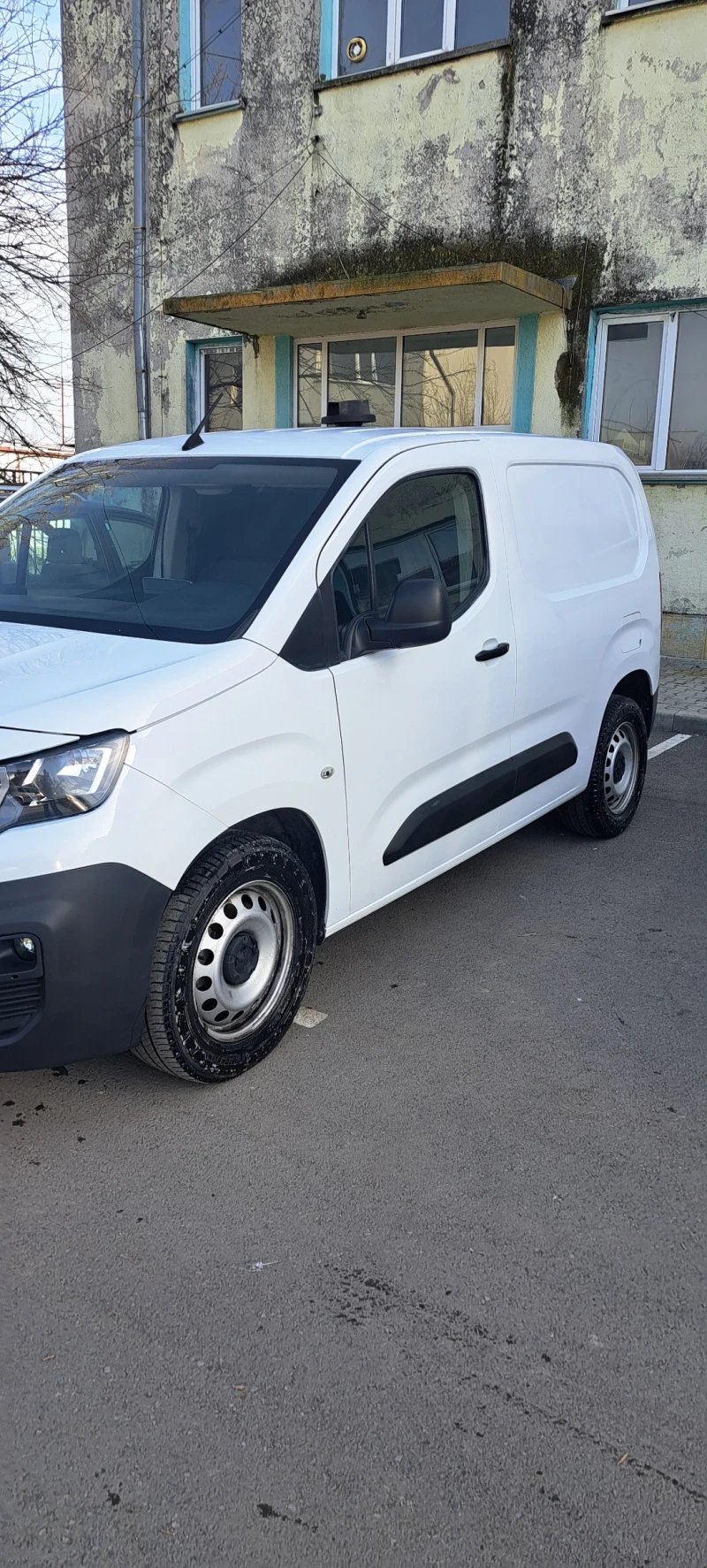 Peugeot Partner 1.5HDI, снимка 2 - Автомобили и джипове - 49459722