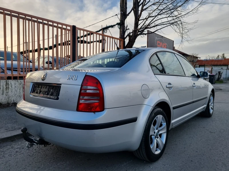 Skoda Superb 2, 000 EURO4 , снимка 7 - Автомобили и джипове - 49508801