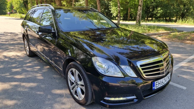 Mercedes-Benz E 250  4 MATIC / Швейцария / Сменена Верига , снимка 7 - Автомобили и джипове - 52791055