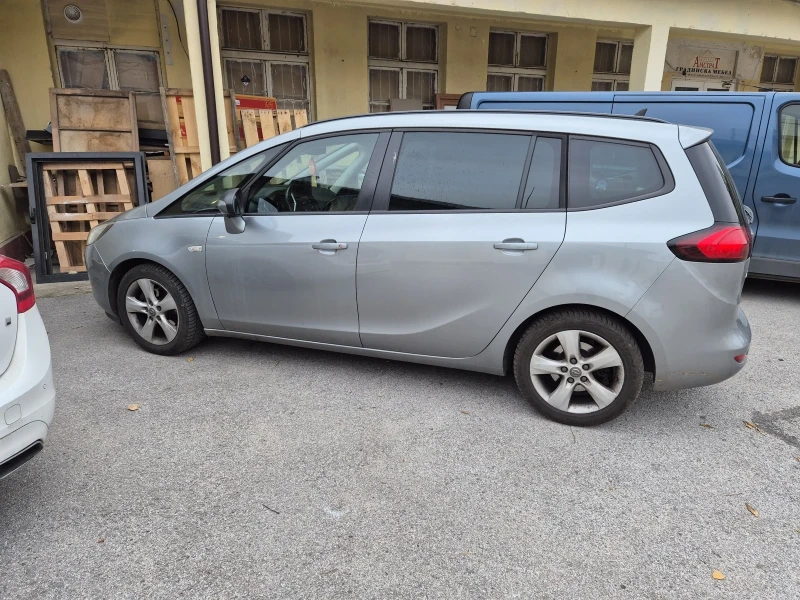 Opel Zafira, снимка 2 - Автомобили и джипове - 52702490