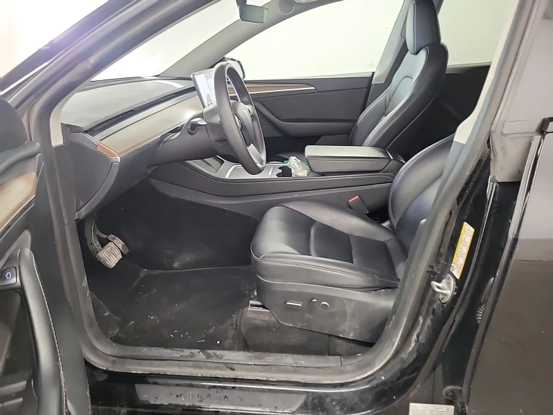 Tesla Model Y LONG RANGE/FULL/КОЖА/АДАПТИВЕН КРУИЗ, снимка 10 - Автомобили и джипове - 52813521
