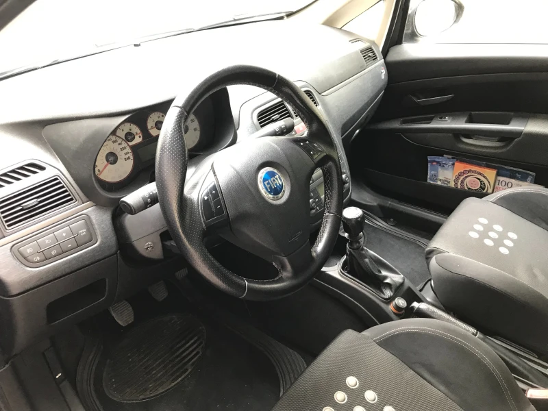 Fiat Punto Grande Punto, снимка 14 - Автомобили и джипове - 52829029