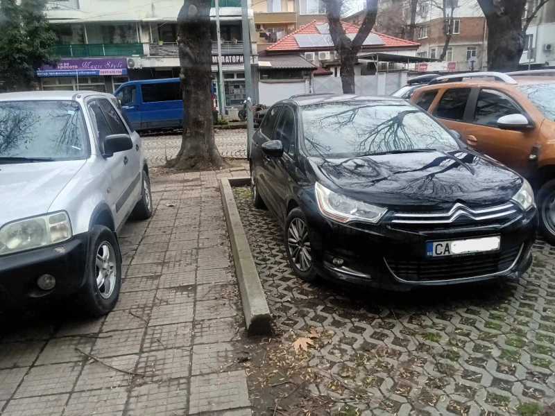 Citroen C4 1.6 HDI, снимка 2 - Автомобили и джипове - 53007159