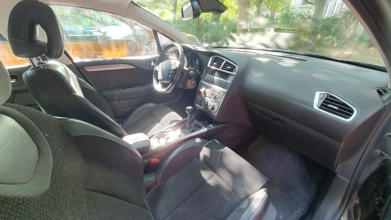 Citroen C4 1.6 HDI, снимка 12 - Автомобили и джипове - 53007159