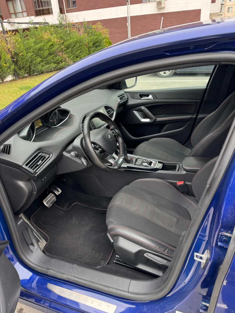 Peugeot 308 2.0HDi GT Line, снимка 8 - Автомобили и джипове - 53101137