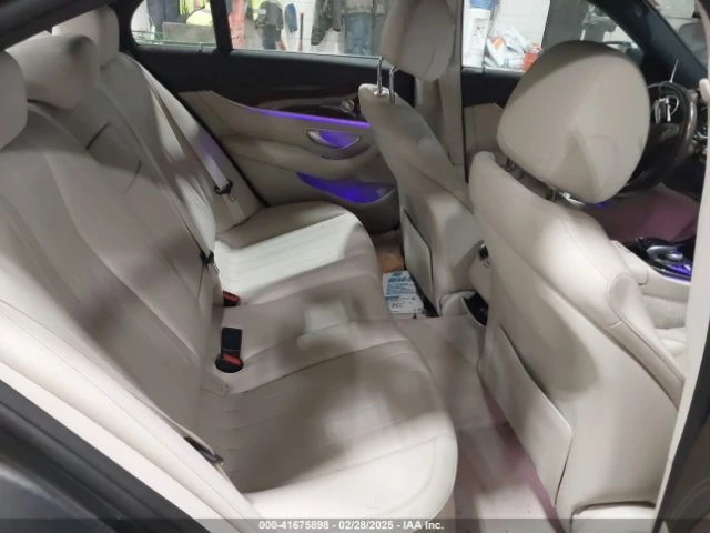 Mercedes-Benz E 300 4MATIC* BURMEISTER* CarPlay* Крайна цена - изображение 10