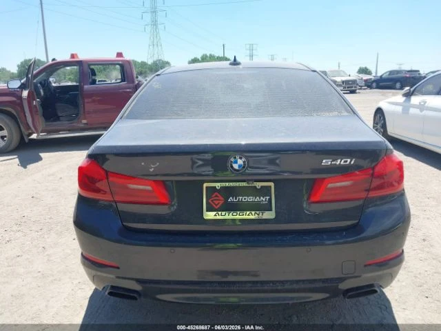BMW 540 * КОЖА* ПОДГРЕВ* ШИБИДАХ* КАМЕРА* HEAD-UP* , снимка 14 - Автомобили и джипове - 55131088