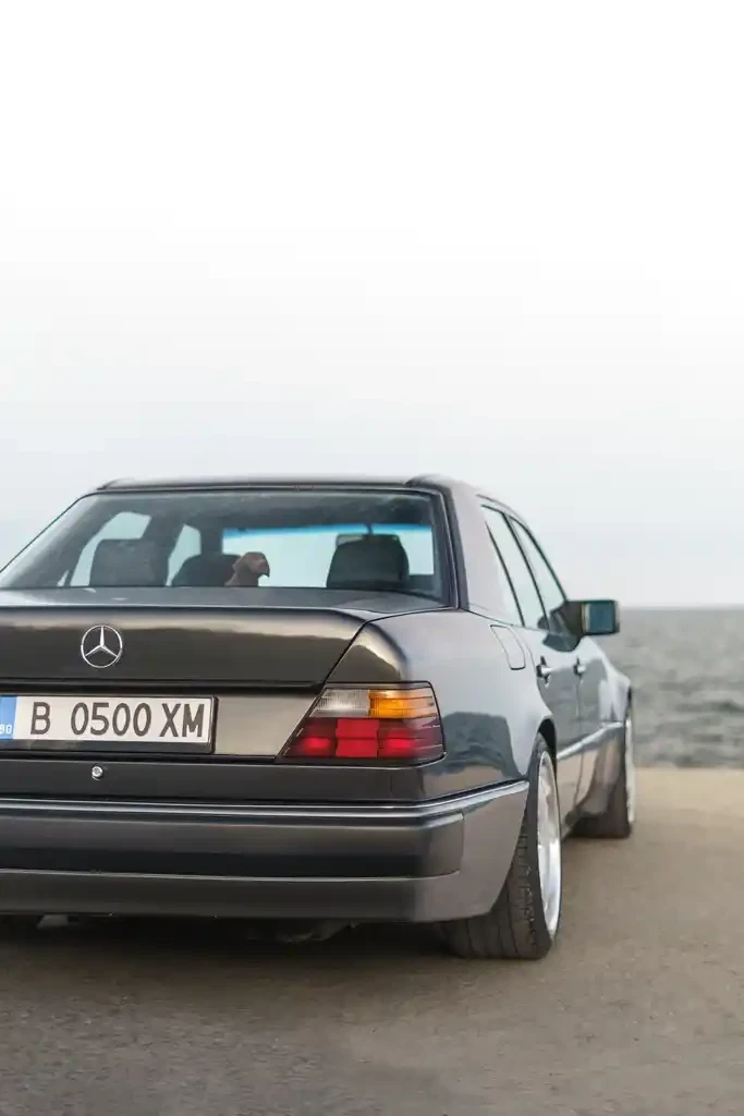 Mercedes-Benz 500 E, снимка 6 - Автомобили и джипове - 55568909