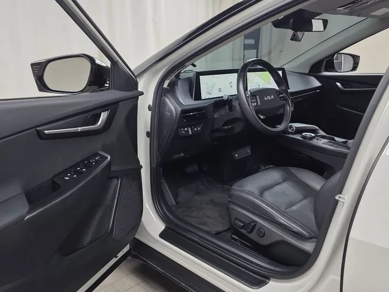Kia EV6 LONG RANGE/ LIGHT, снимка 10 - Автомобили и джипове - 56560088