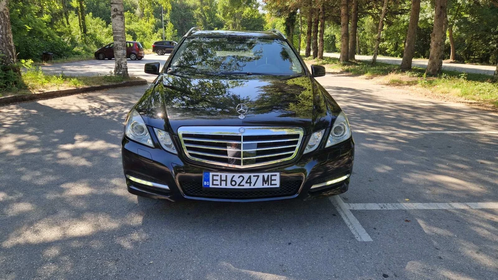 Mercedes-Benz E 250  4 MATIC / Швейцария / Сменена Верига , снимка 1
