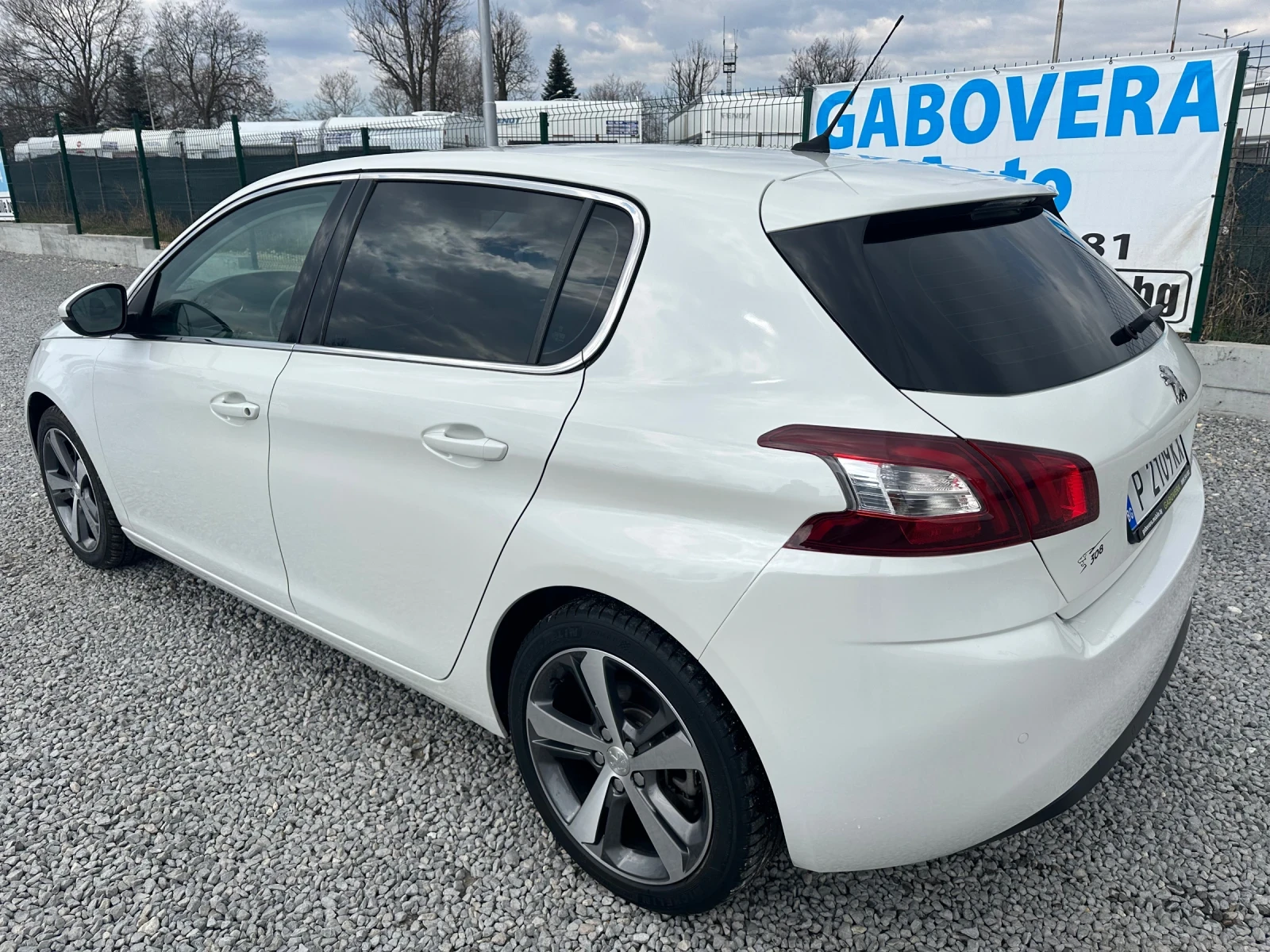 Peugeot 308 GT-Line!!! Климатроник!!! Нави!!! Full LED!!! - изображение 4