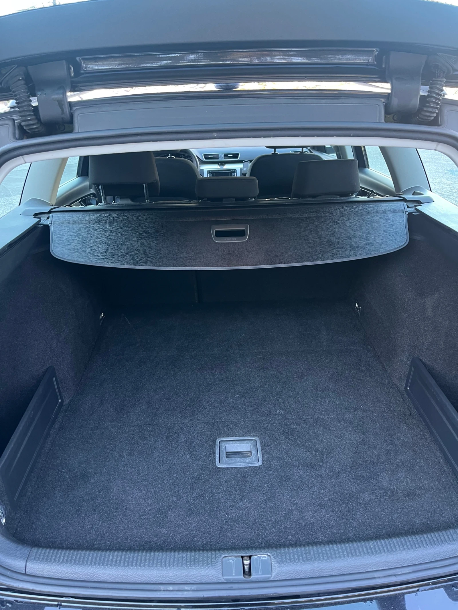 VW Passat 2.0 140 kc - изображение 6