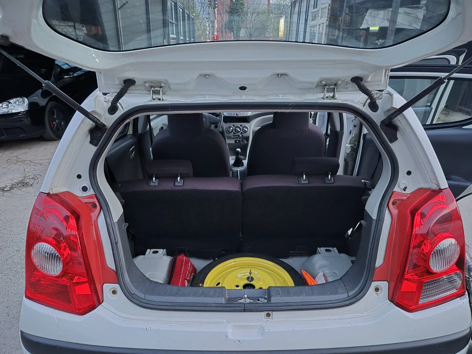 Nissan Pixo 2011 euro5 климатик - изображение 8