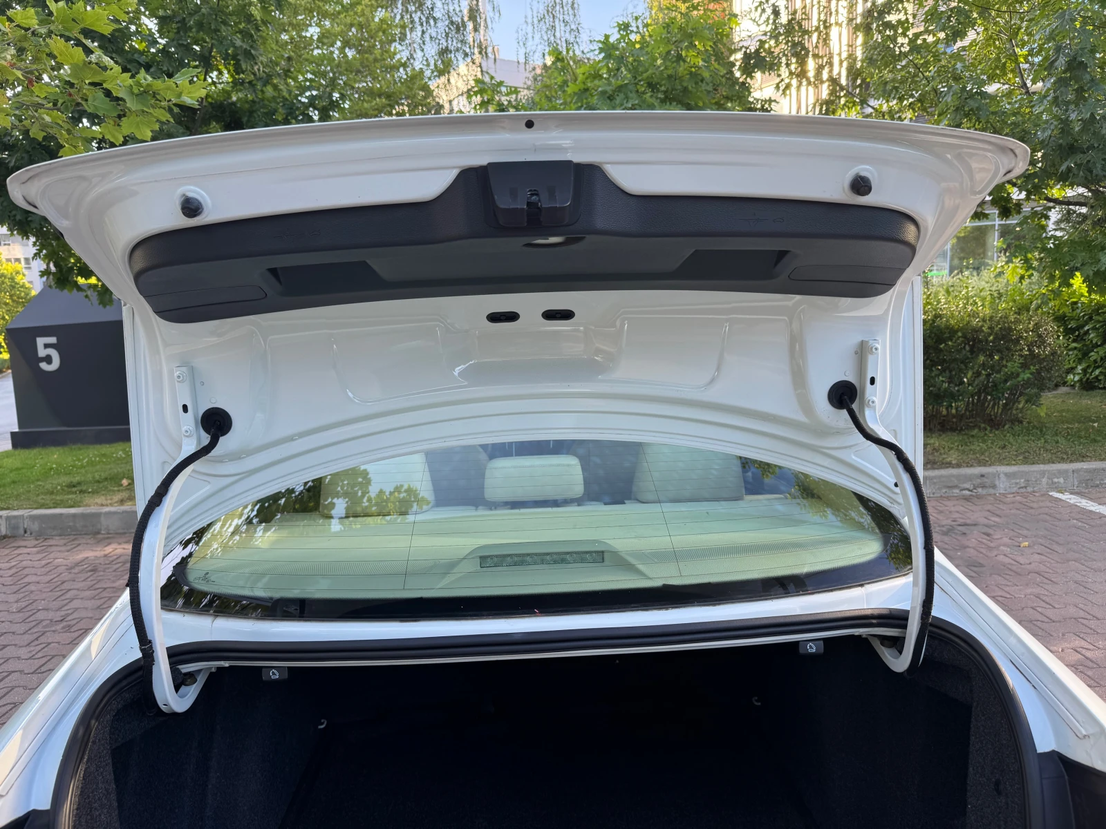 VW Jetta  - изображение 10