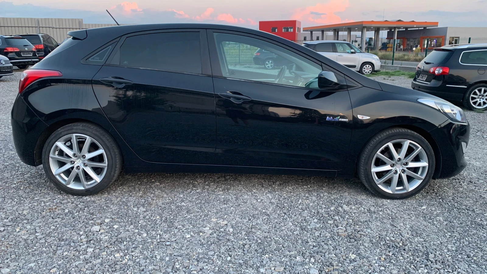 Hyundai I30 1.6crdi - изображение 4