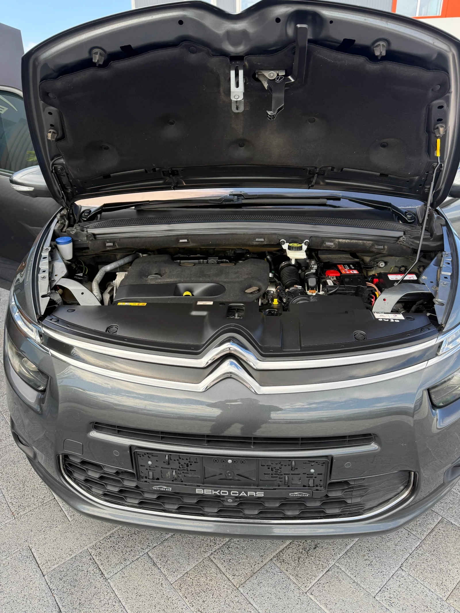Citroen C4 Picasso Мега фуллл!Нов внос от Белгия 156000км - изображение 9