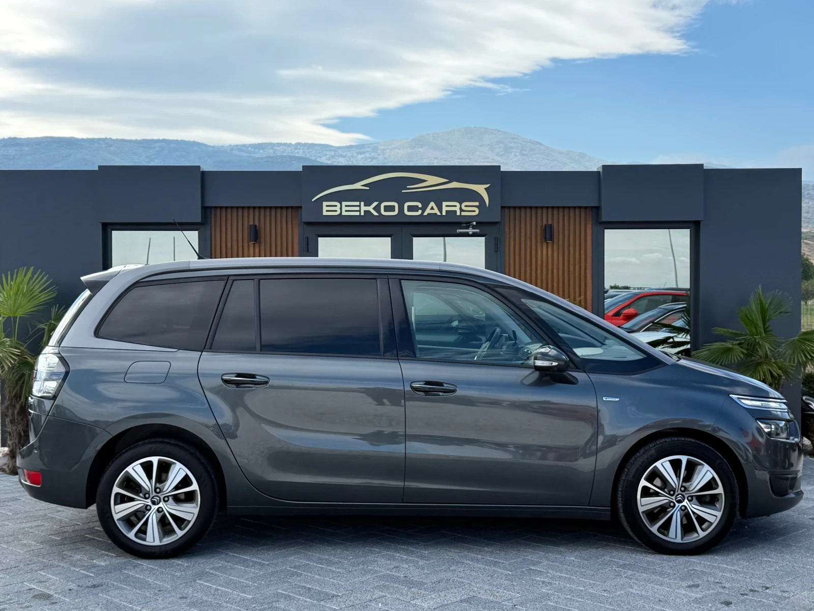 Citroen C4 Picasso Мега фуллл!Нов внос от Белгия 156000км - изображение 4