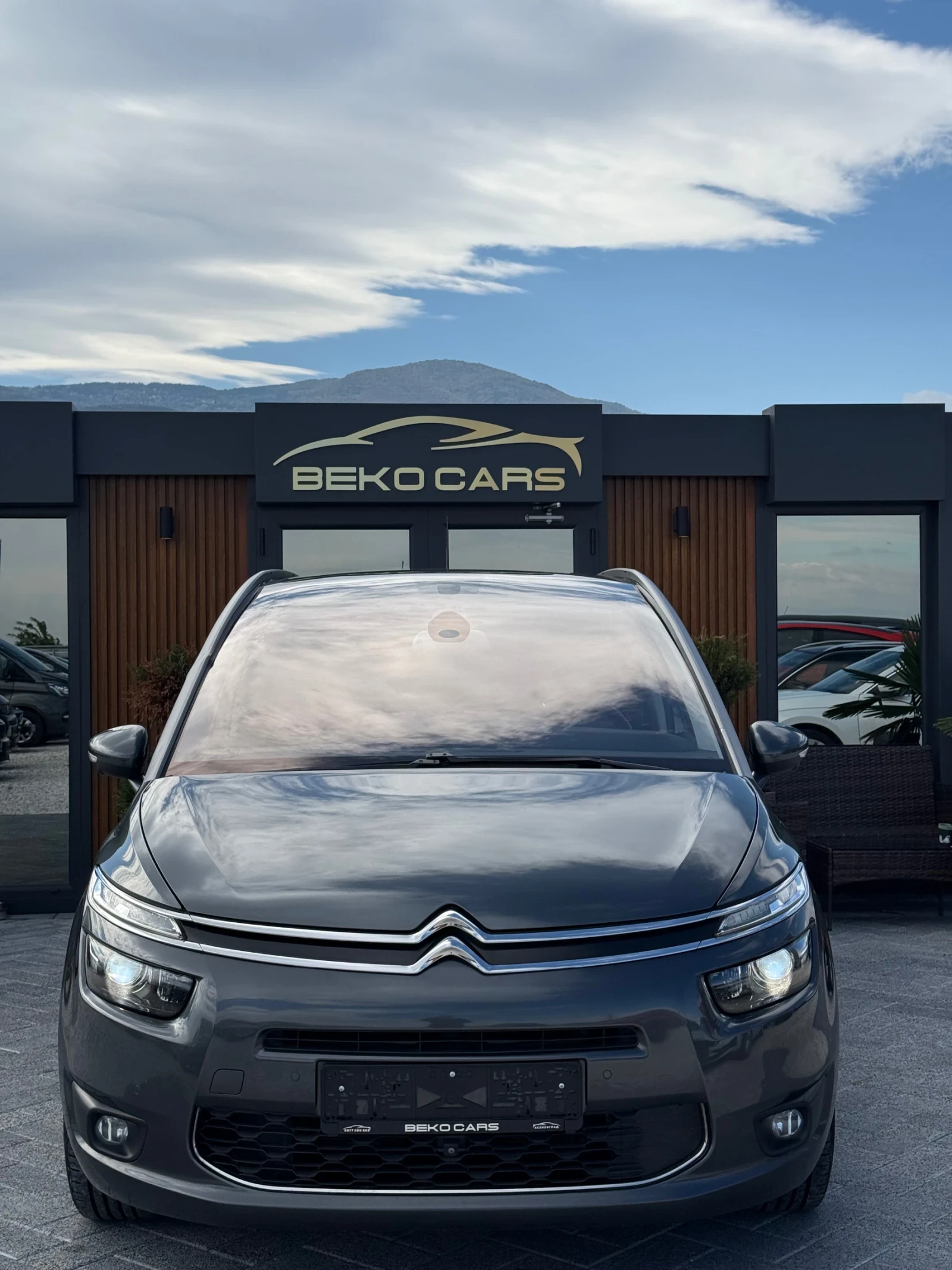 Citroen C4 Picasso Мега фуллл!Нов внос от Белгия 156000км - изображение 2