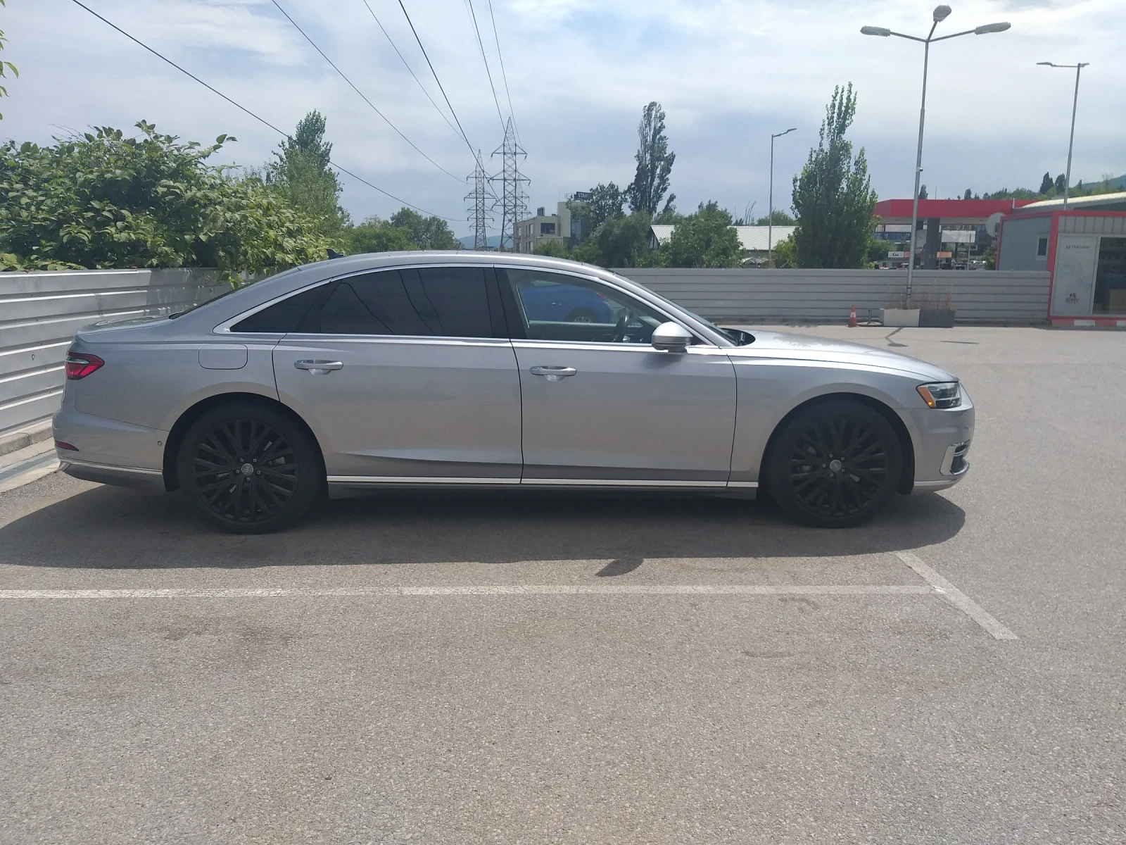 Audi A8 55 TFSI* LONG* FULL* FULL* ВЪЗМОЖЕН БАРТЕР*  - изображение 3