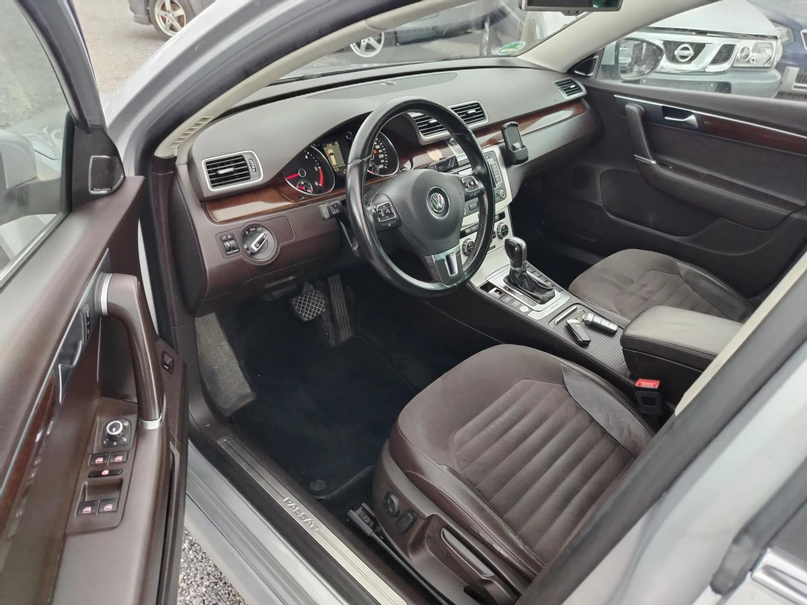 VW Passat 2.0 TDI 4MOTION HIGHLINE AVTOMAT - изображение 10