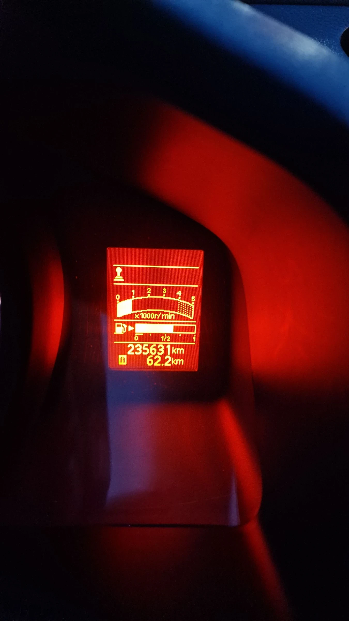 Nissan e-NV200 | Mobile.bg   12