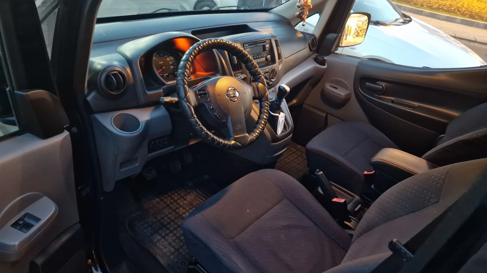 Nissan e-NV200  - изображение 6