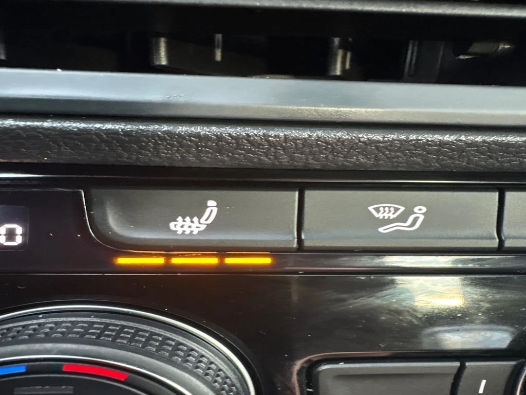 VW Jetta * Comfortline + Sunroof + Heated Seats + 17 * CARF | Mobile.bg � ����������� 11