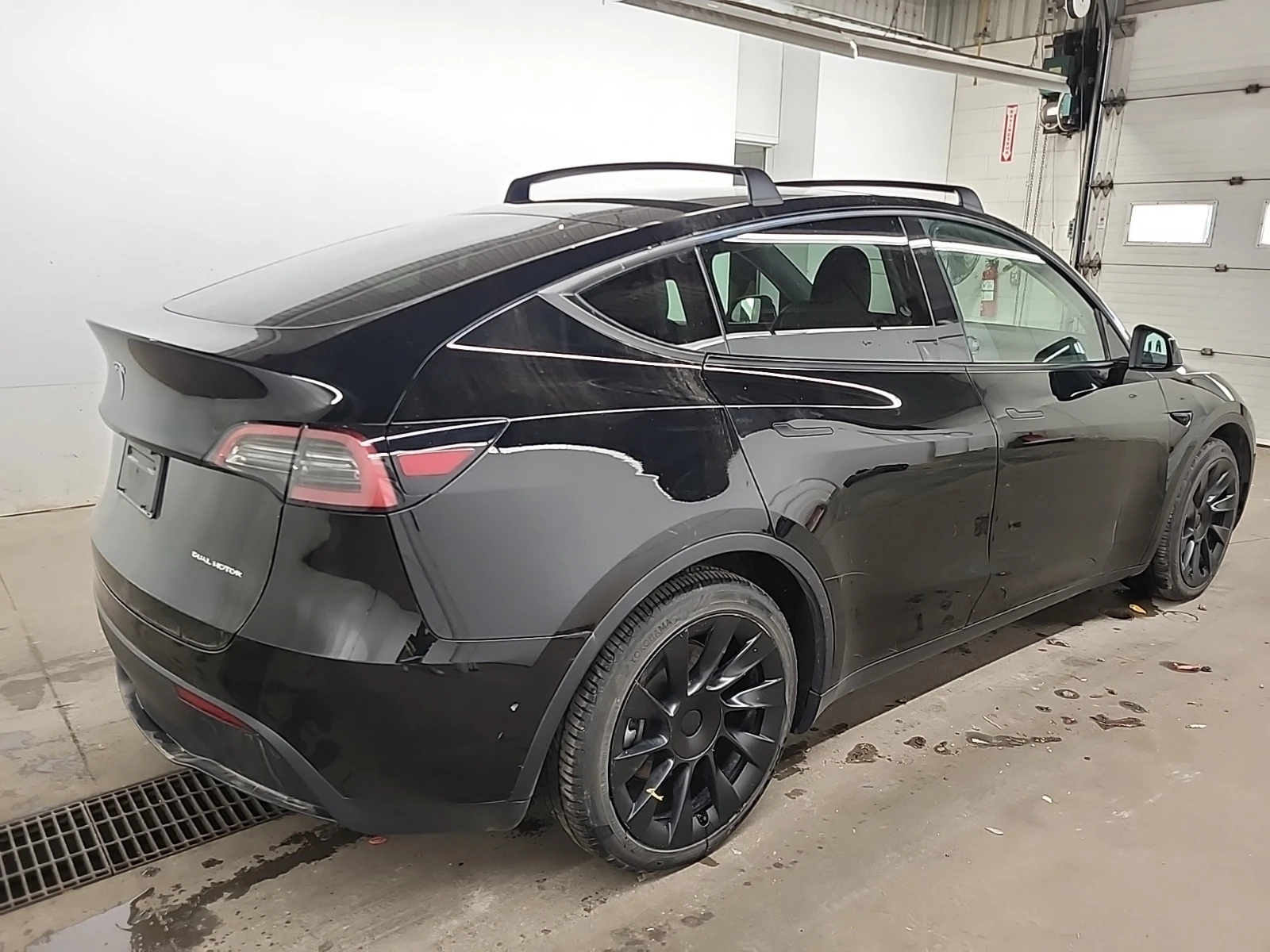 Tesla Model Y LONG RANGE/FULL/����/��������� ����� | Mobile.bg � ����������� 4
