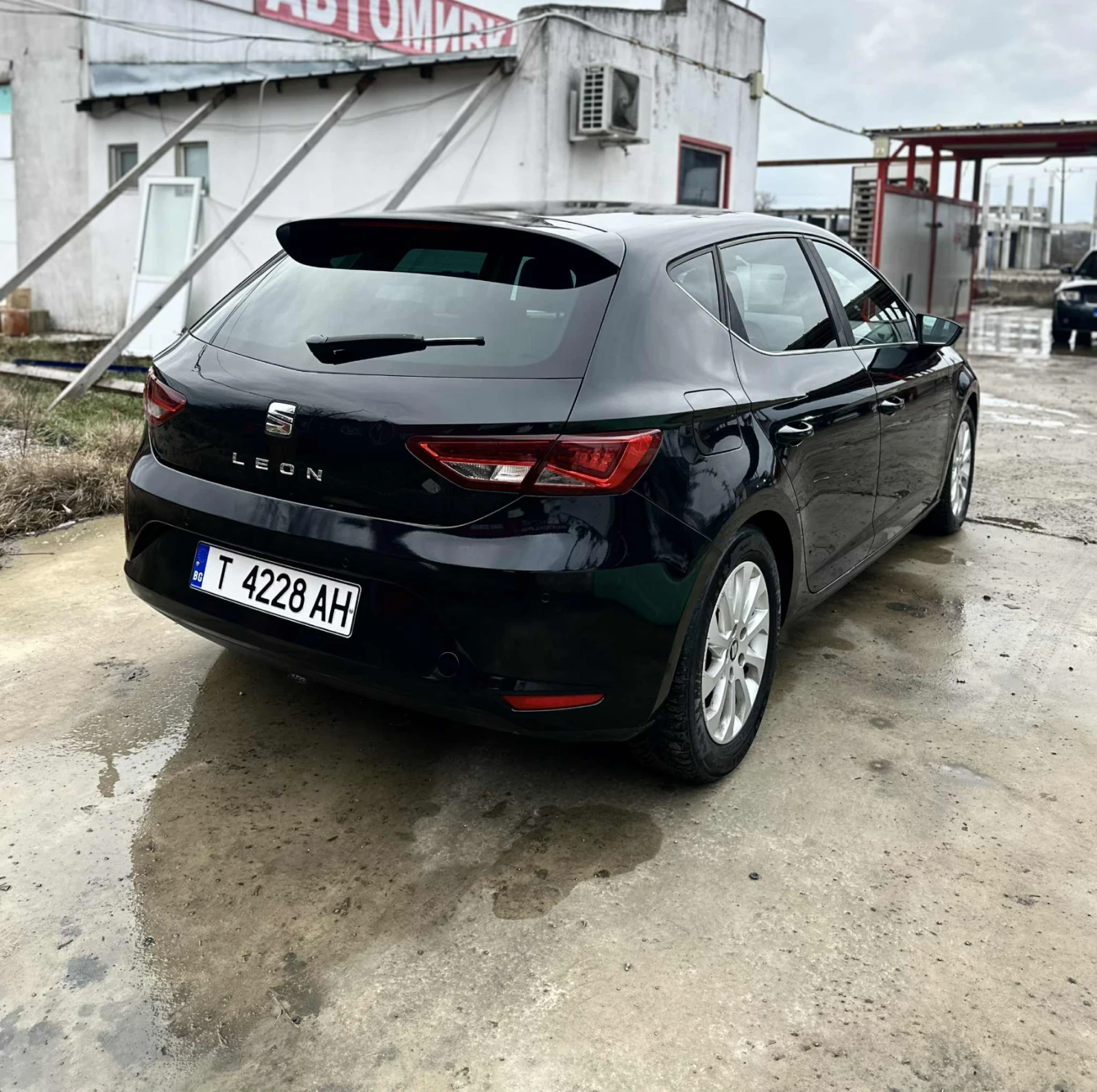 Seat Leon ТДИ ЛЕД НАВИ - изображение 5
