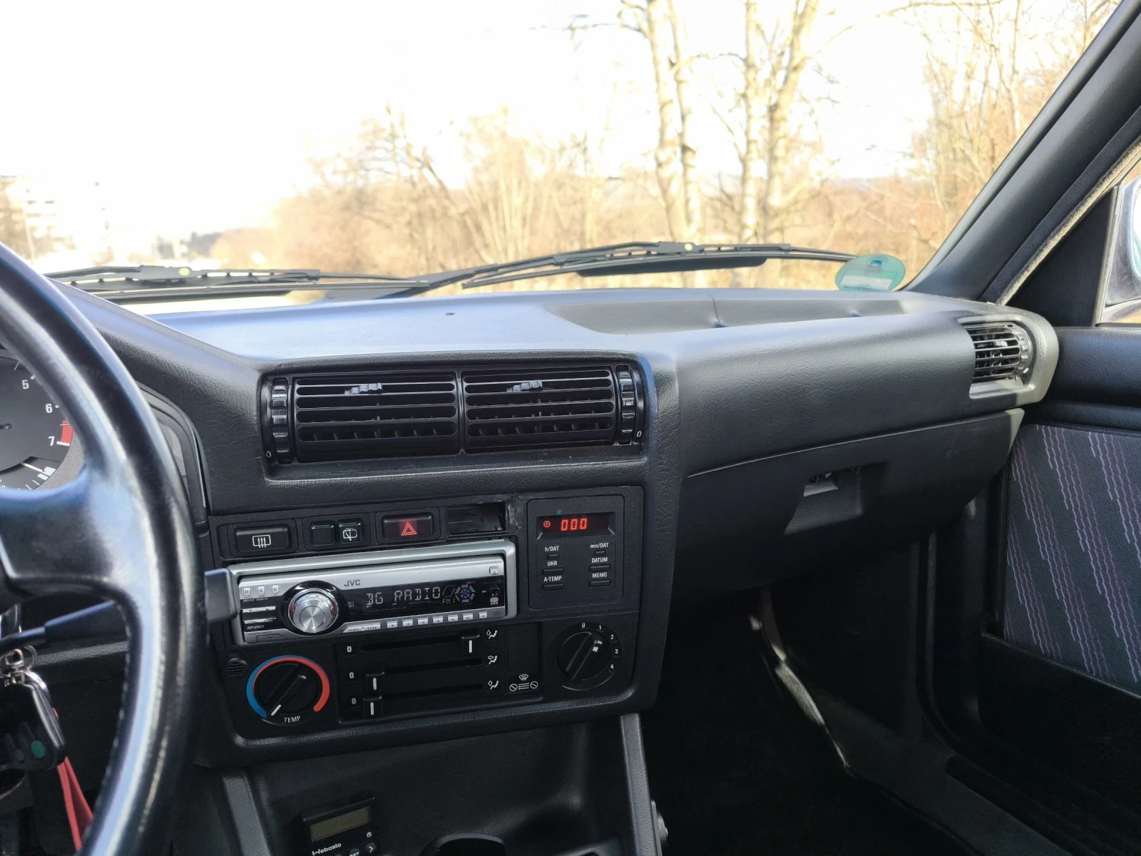 BMW 318 Design Edition  | Mobile.bg � ����������� 13