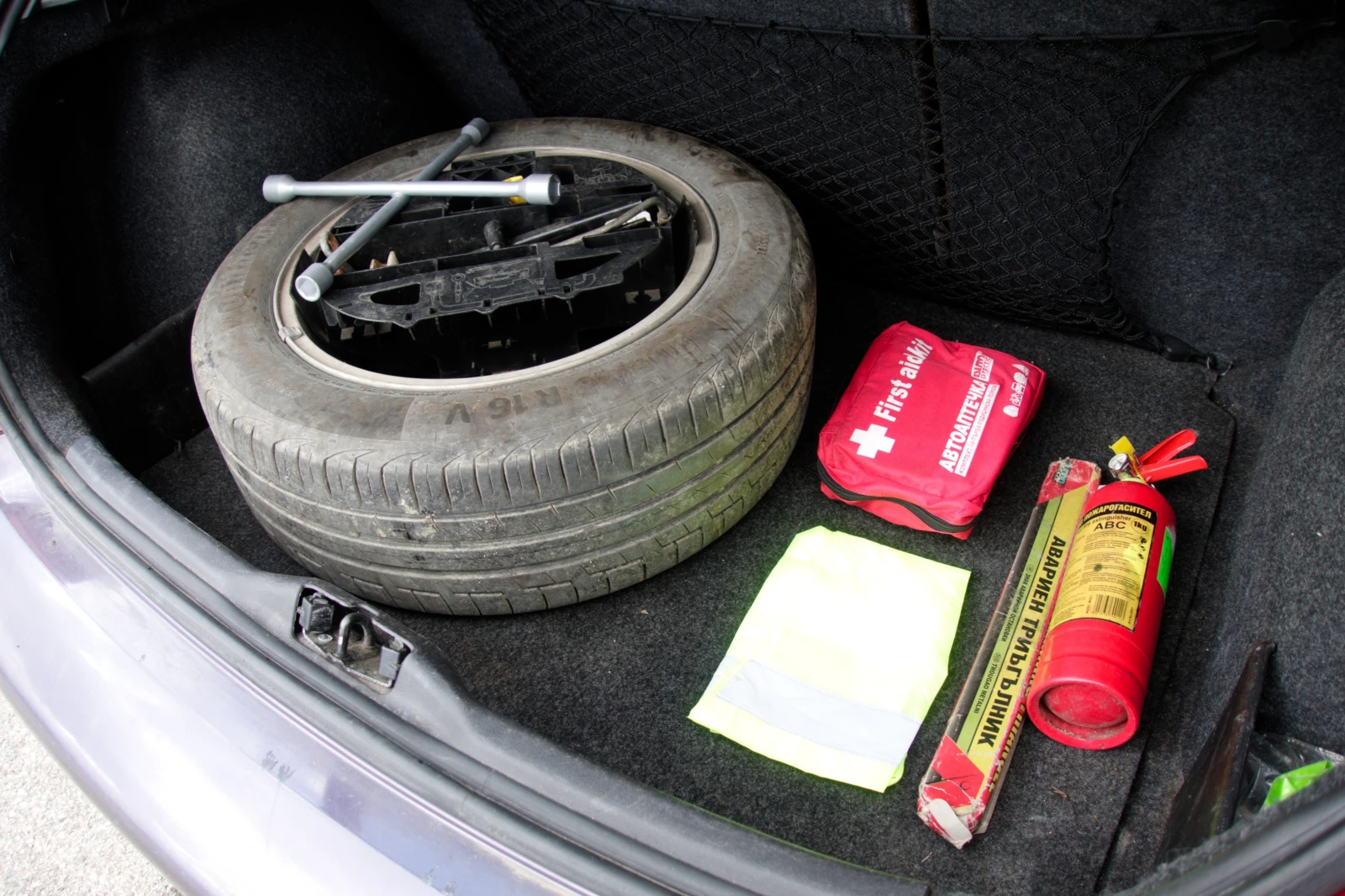 Peugeot 307 2.0 И, снимка 10 - Автомобили и джипове - 54021464