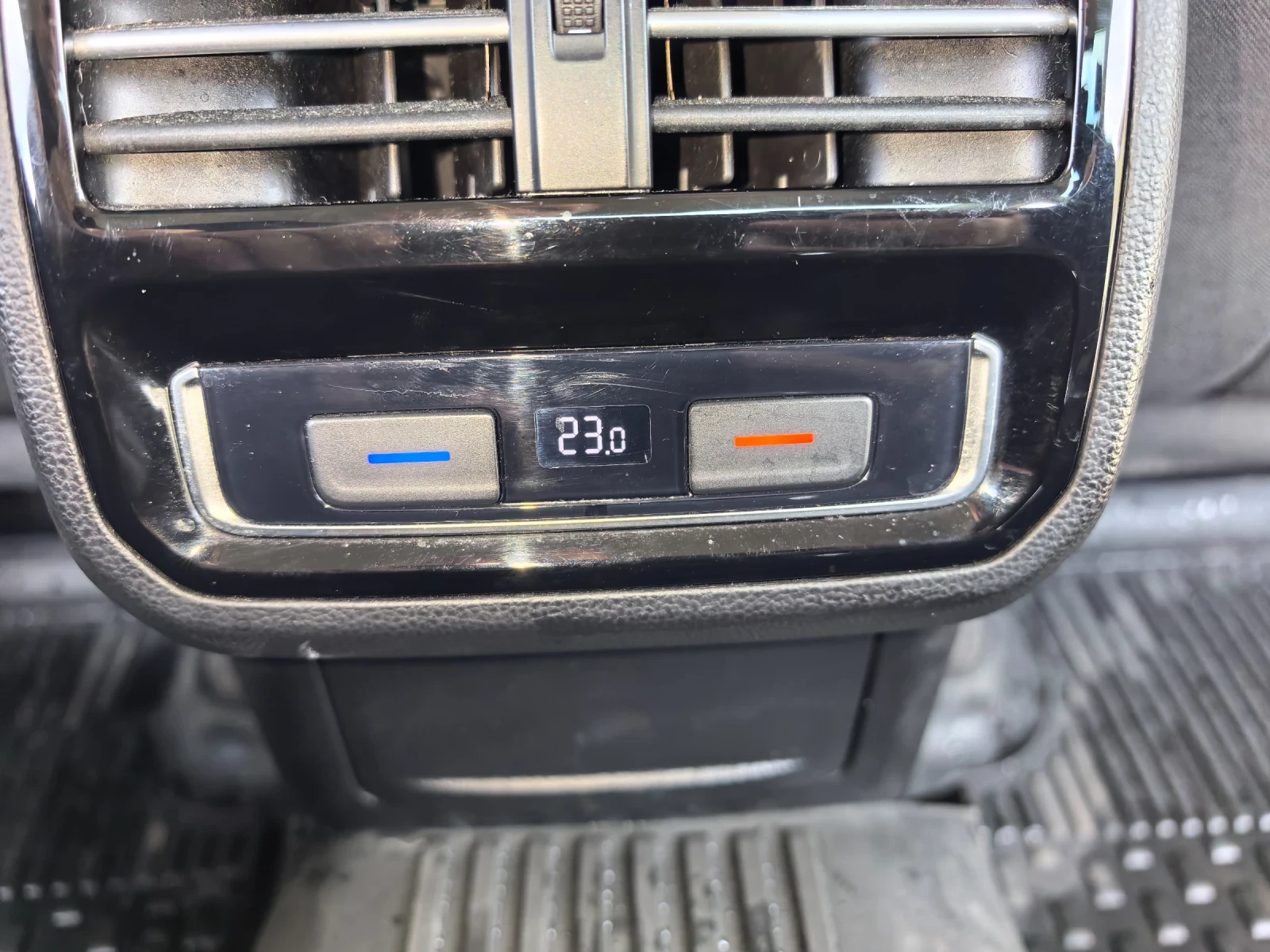 VW Passat, снимка 3 - Автомобили и джипове - 54089714