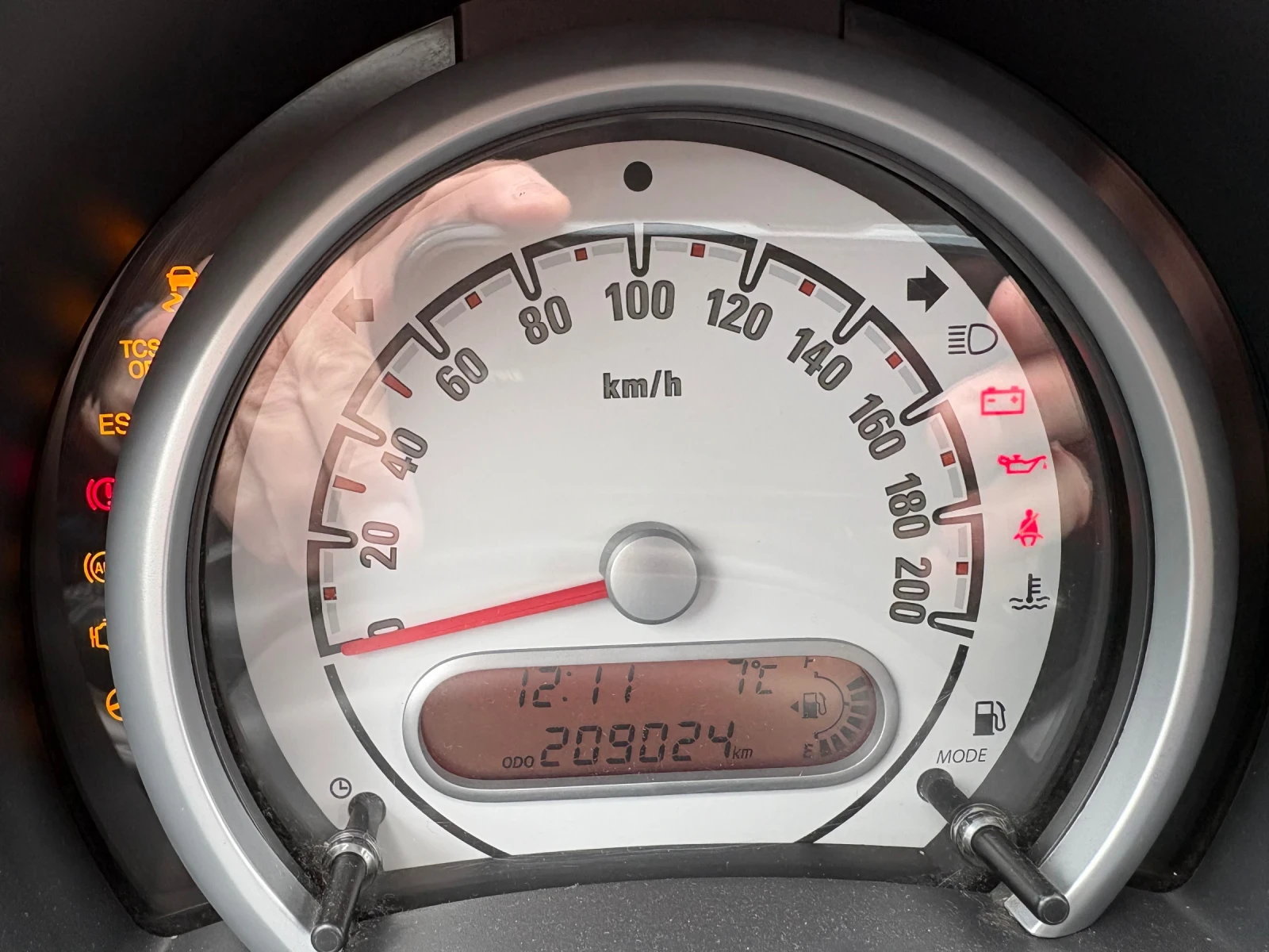 Opel Agila, снимка 2 - Автомобили и джипове - 54148153