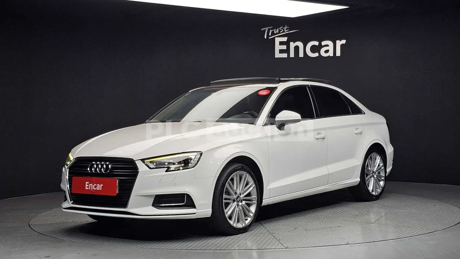 Audi A3 2.0TFSI| ПОДГРЕВ| ШИБИ| НАВИГАЦИЯ| ВКЛ.ТЕХНОТЕСТ