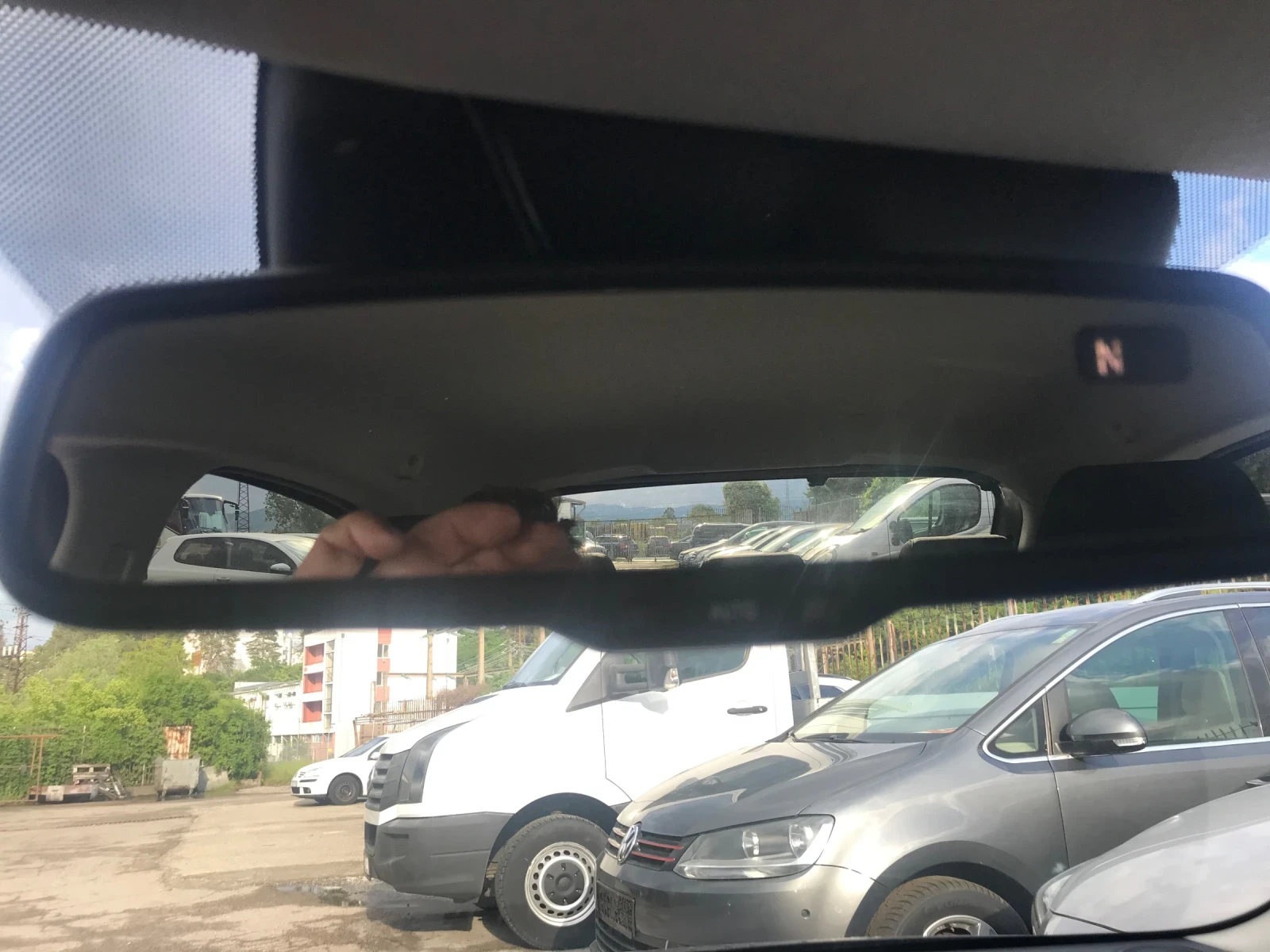 Mazda 2 1.5I AVTOMAT , снимка 11 - Автомобили и джипове - 54634911
