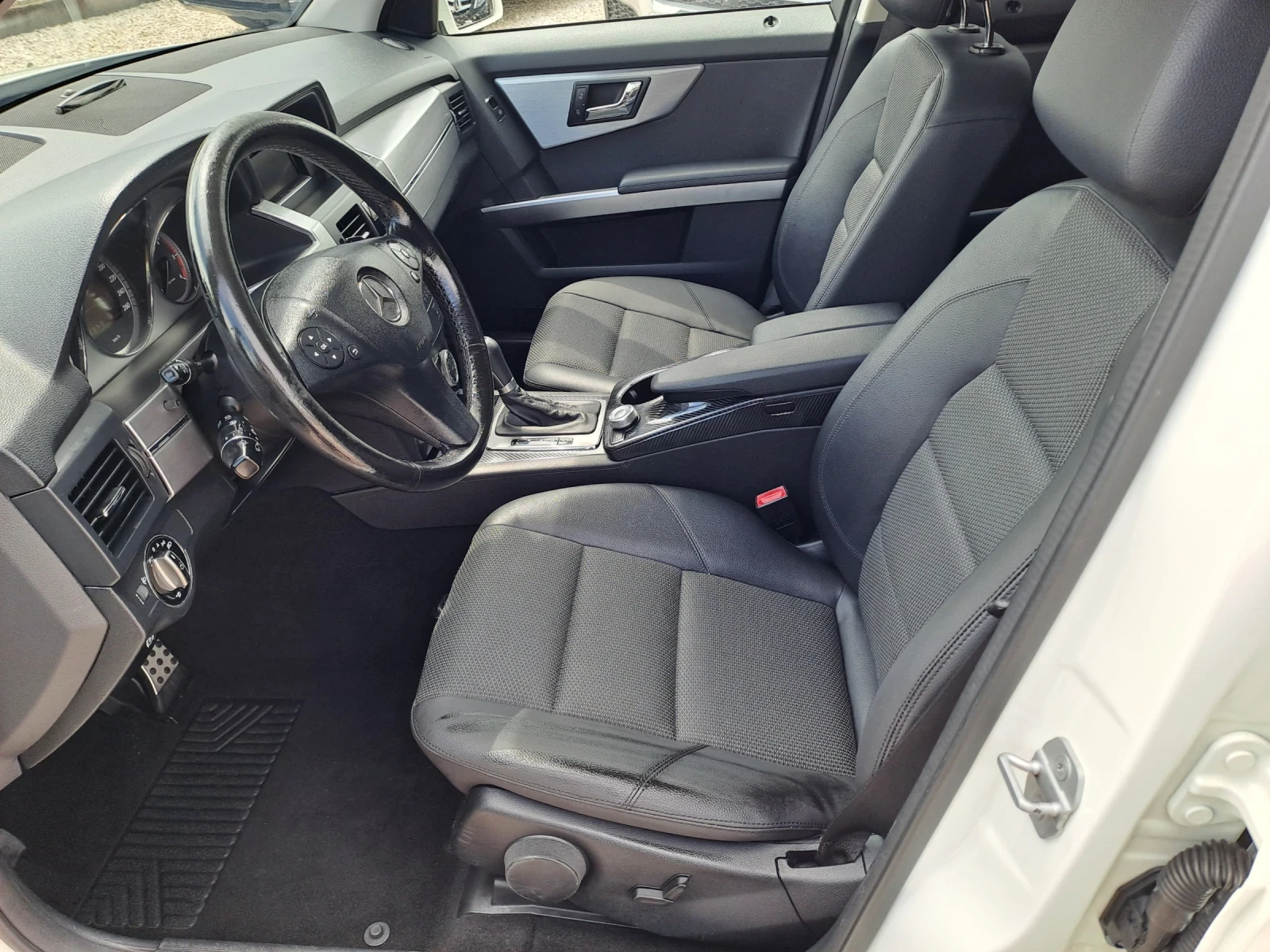 Mercedes-Benz CLK 220 CDI 4 MATIC., снимка 9 - Автомобили и джипове - 54655140