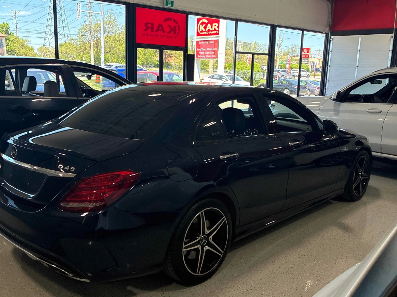 Mercedes-Benz C 43 AMG BURMESTER * * CARFAX * * АВТО КРЕДИТ * * , снимка 3 - Автомобили и джипове - 54672755