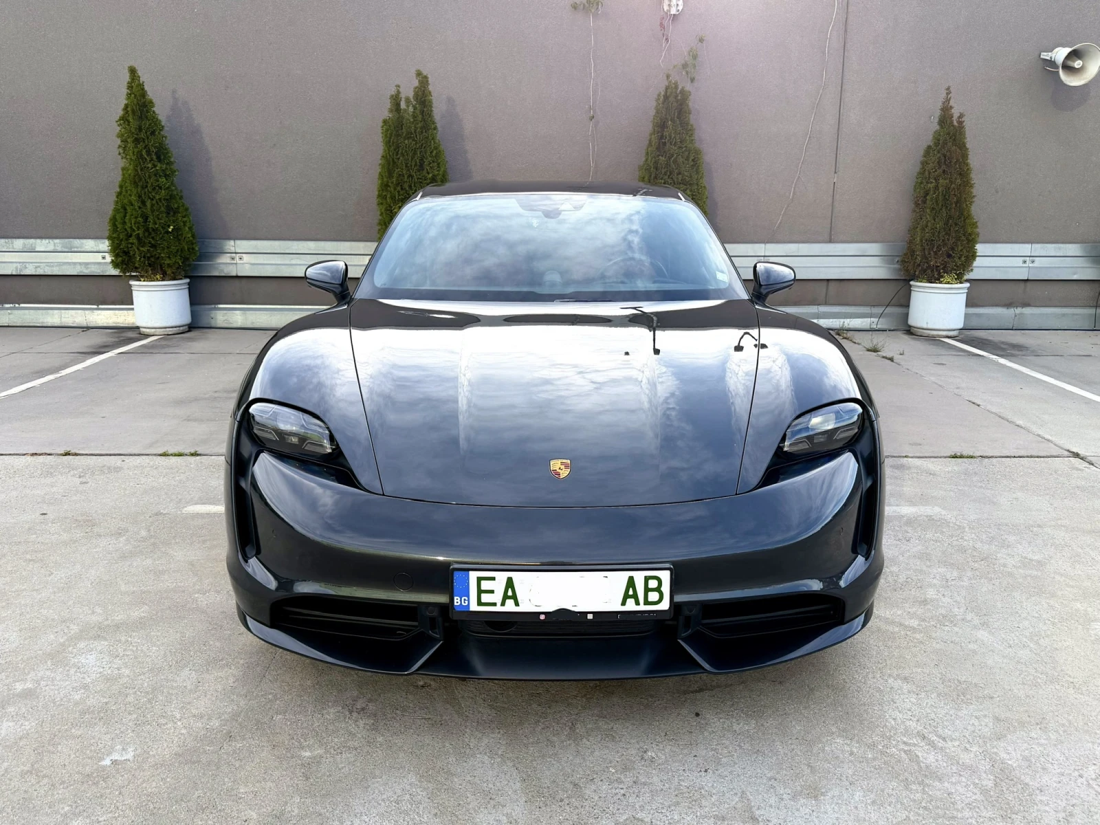 Porsche Taycan Turbo, снимка 2 - Автомобили и джипове - 54949034