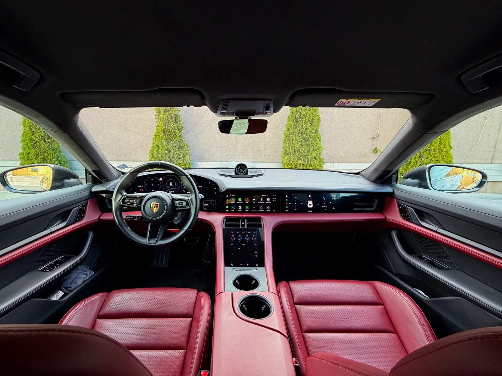 Porsche Taycan Turbo, снимка 4 - Автомобили и джипове - 54949034