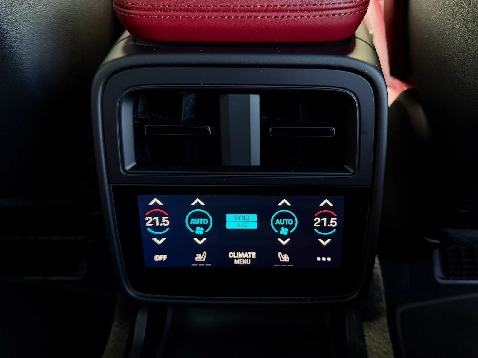 Porsche Taycan Turbo, снимка 12 - Автомобили и джипове - 54949034