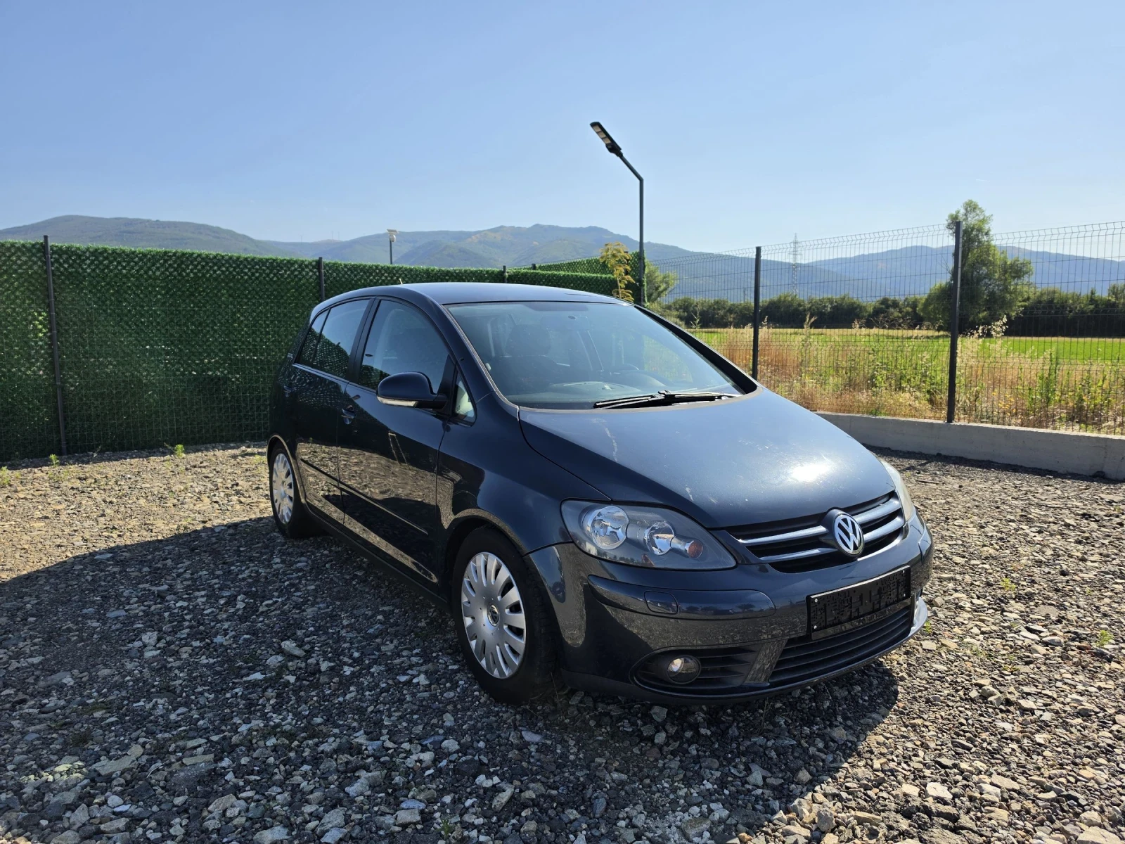 VW Golf Plus 1.6i 102, снимка 8 - Автомобили и джипове - 55187360