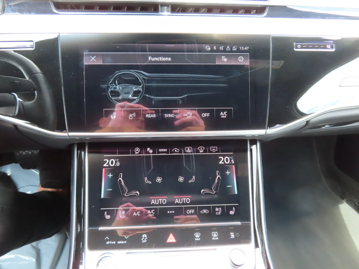 Audi A8, снимка 9 - Автомобили и джипове - 56420239