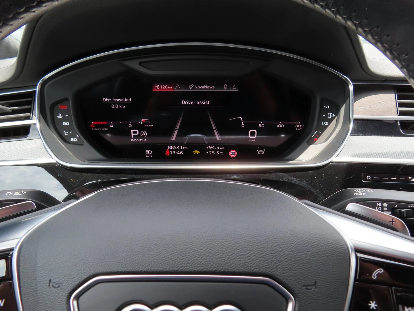 Audi A8, снимка 11 - Автомобили и джипове - 56420239