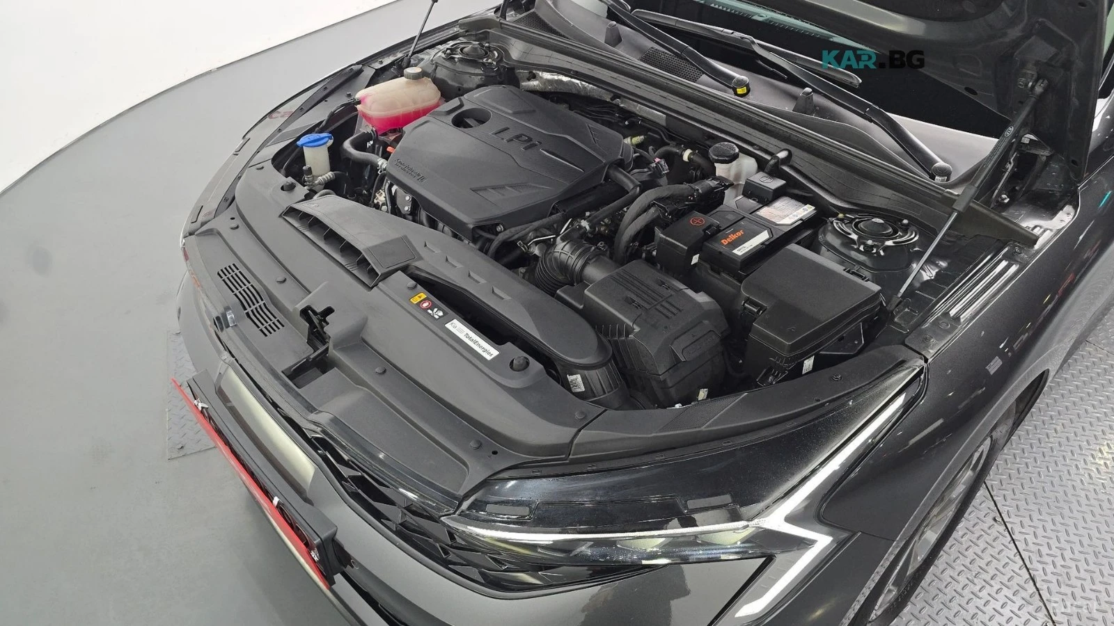 Kia K5 TRENDY* 2.0* LPG* ПОДГРЕВ* КАМЕРА* KEYLESS* , снимка 17 - Автомобили и джипове - 55702648
