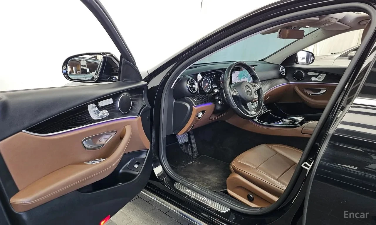 Mercedes-Benz E 220 * E220d 4MATIC Avantgarde * ЦЕНА ДО БГ, снимка 10 - Автомобили и джипове - 55841602