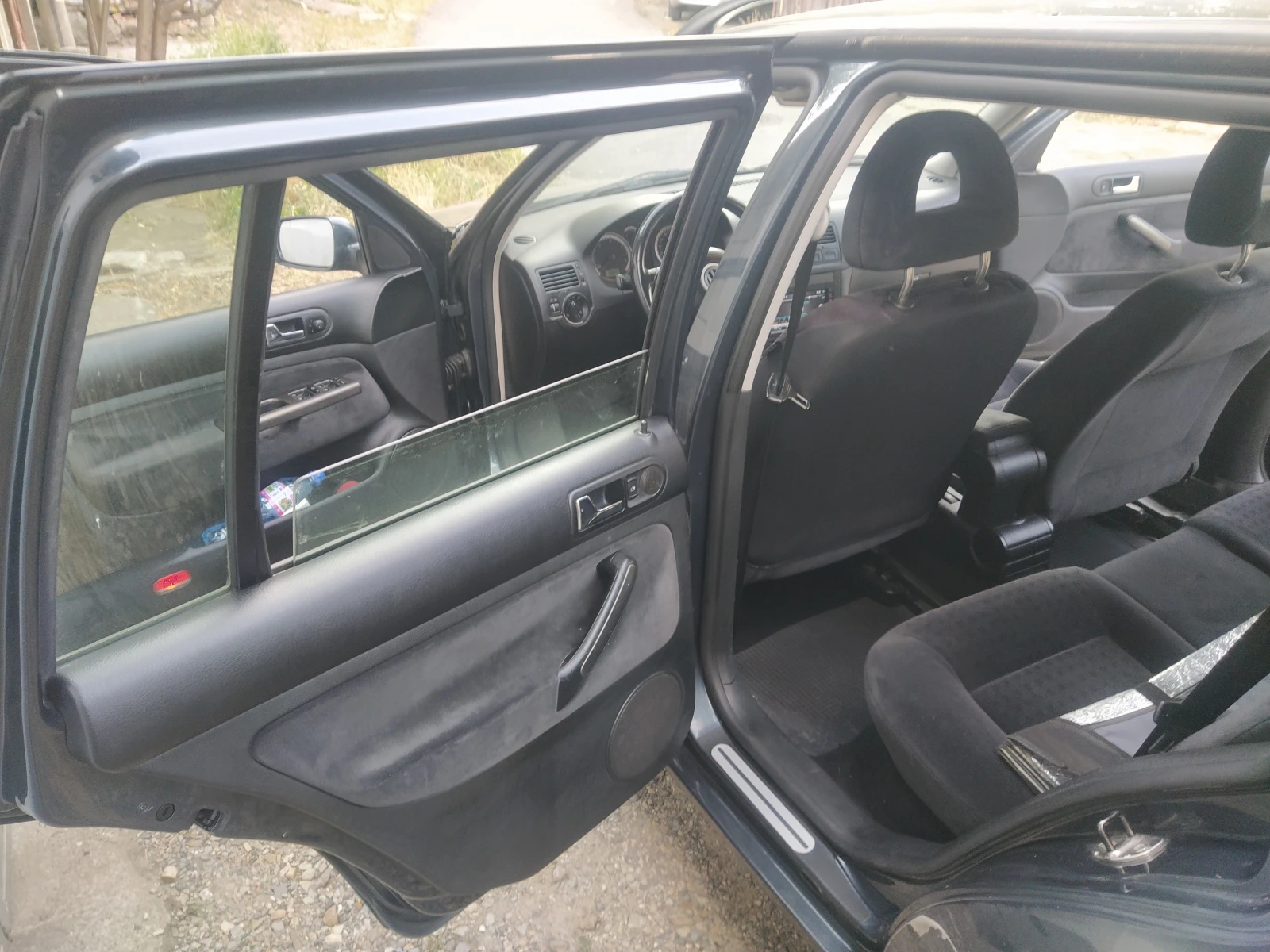 VW Bora, снимка 12 - Автомобили и джипове - 55982459