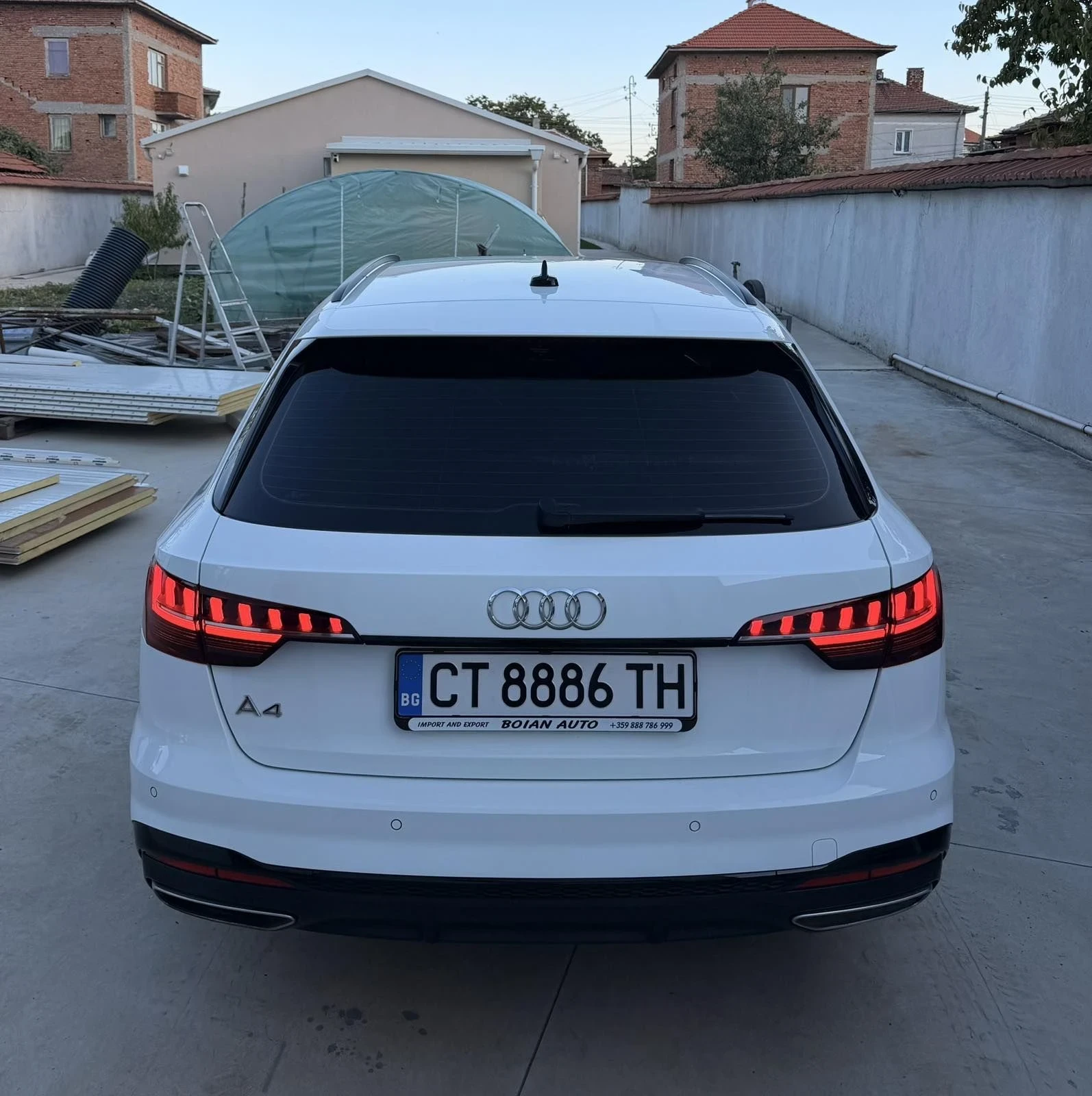 Audi A4 35 TDI Facelift/S-line/Matrix, снимка 6 - Автомобили и джипове - 56485354